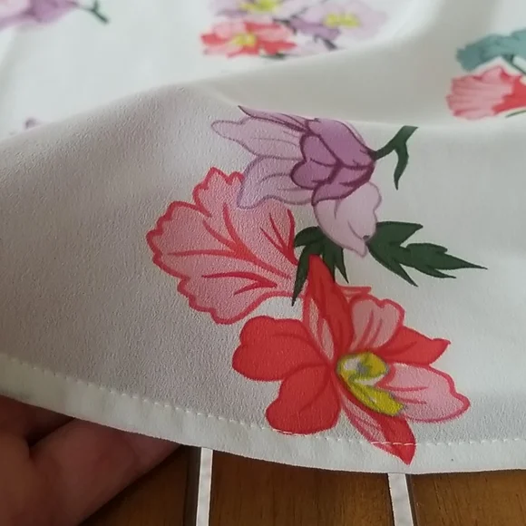 Ann Taylor Factory Tee - Picture 6 of 6